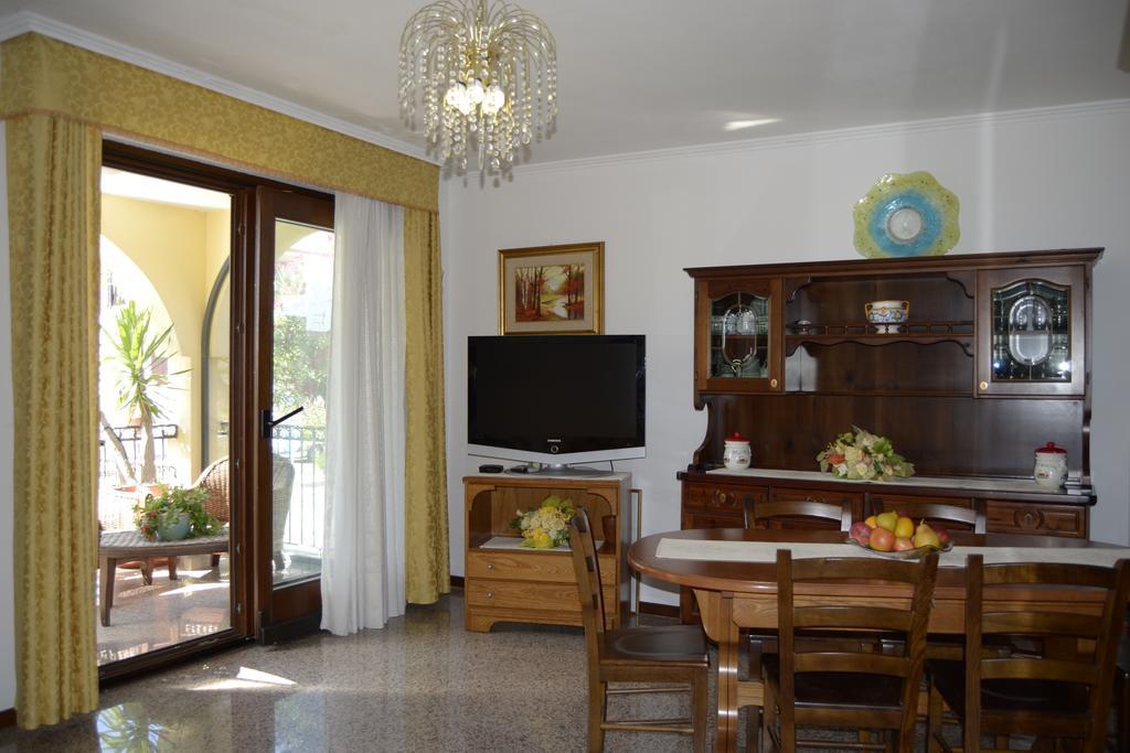 Affittacamere Acquamarina Oristano Exterior photo
